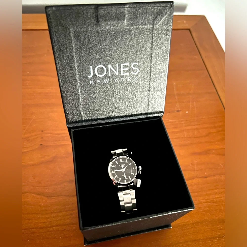 Jones New York Watch Black Dial Two-Tone Bracelet Nwt Style 9775S Silver Jones New York Watch Black Dial Two-Tone Bracelet Nwt Style  main image 4